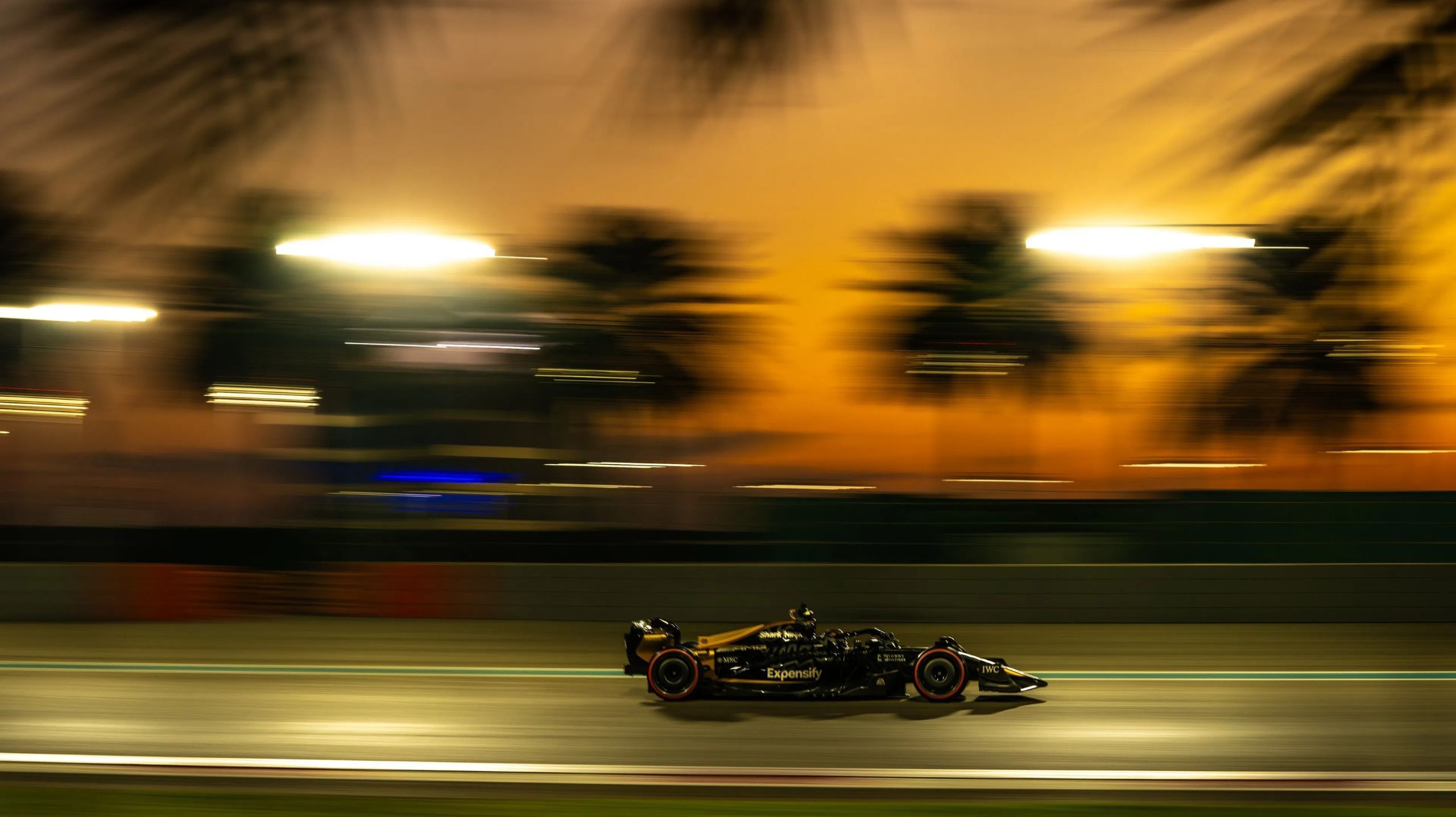 Apple TV exibirá temporada 2026 da Fórmula 1 em cinemas