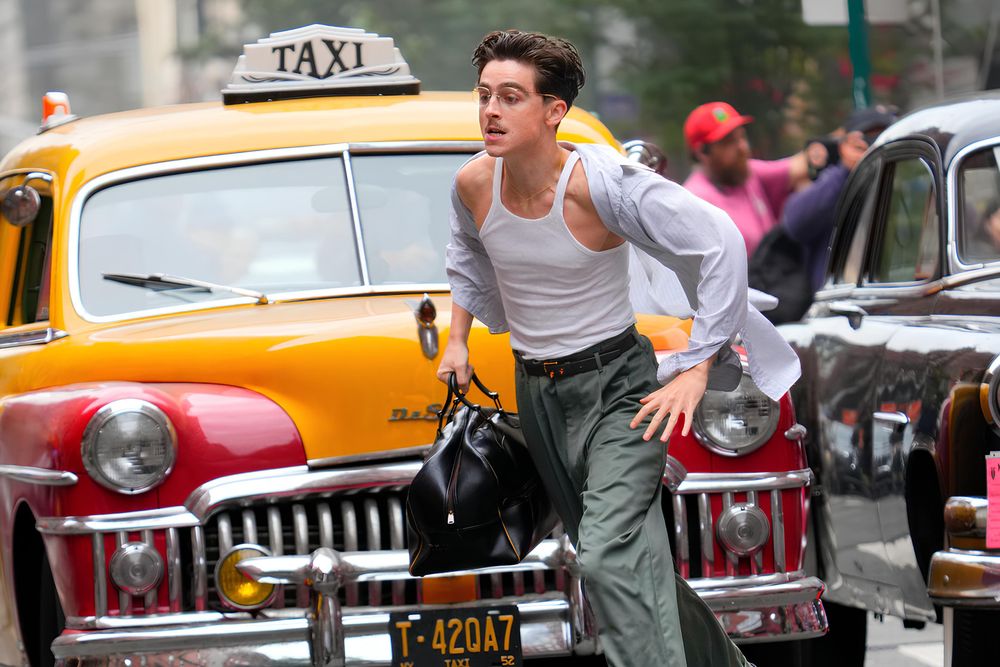 Timothée Chalamet é confirmado na CCXP25 para painel de Marty Supreme