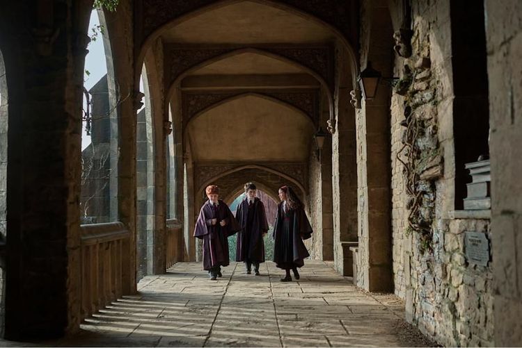 Harry Potter: série da HBO define intérpretes dos fantasmas de Hogwarts e do Chapéu Seletor
